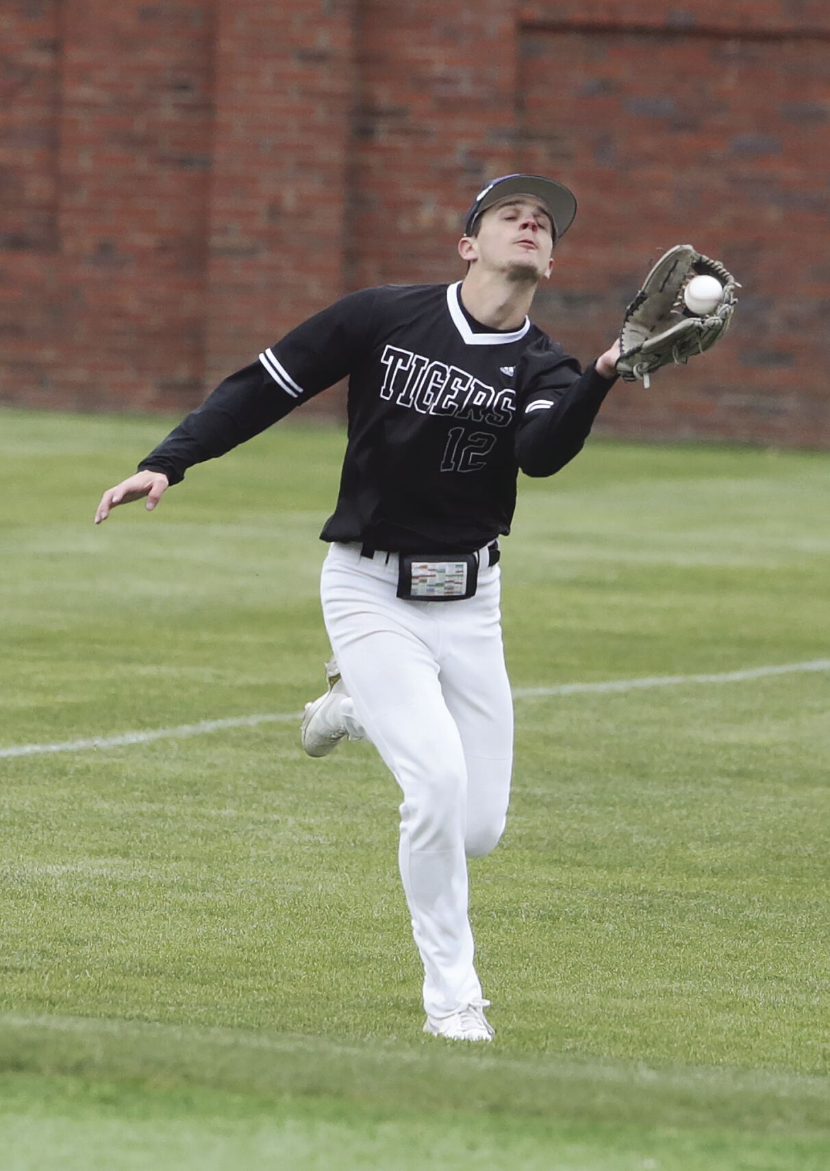 p04-23-21HHSbsb1.jpg